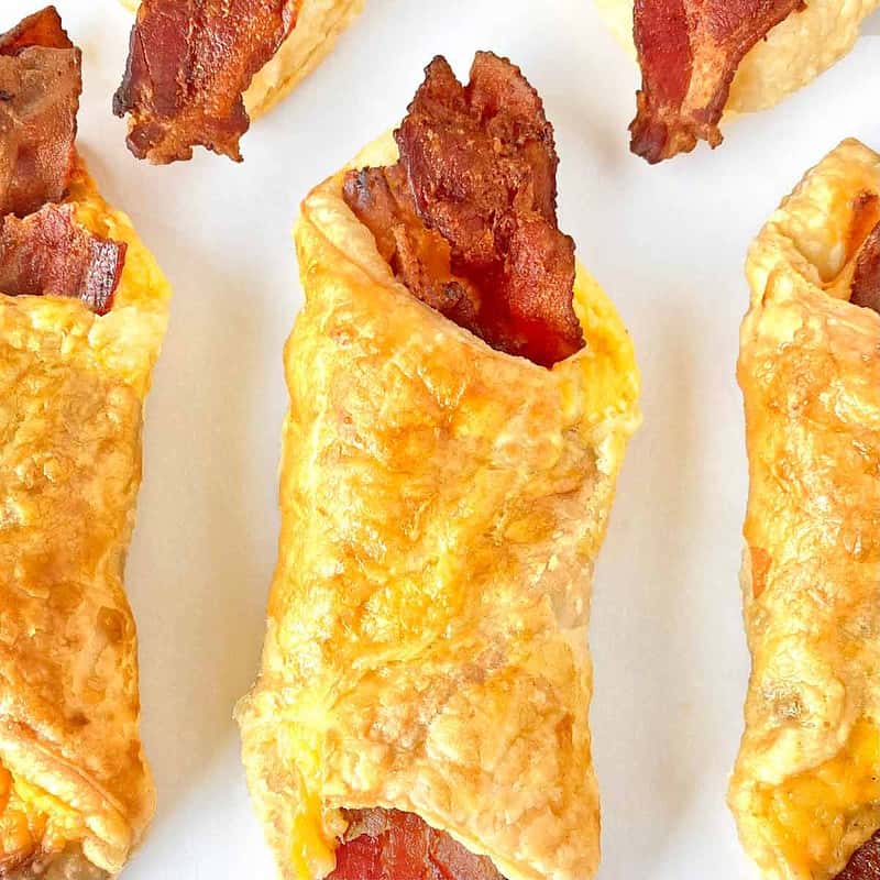 Five bacon and cheese turnovers made with puff pastry.